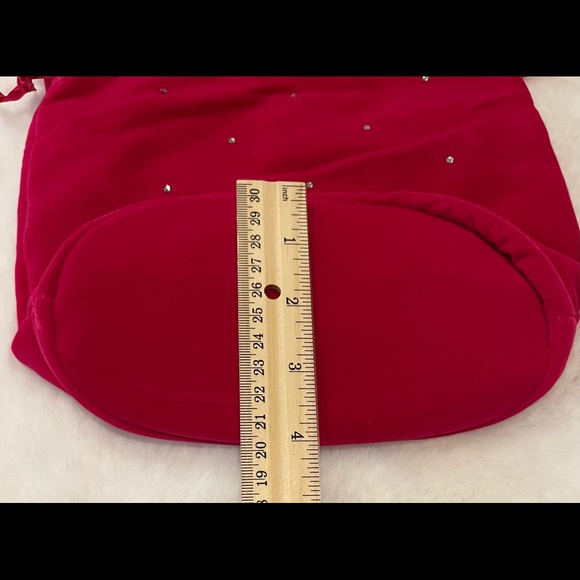 Victoria’s Secret Hot Pink Velvet Mini Bucket Bag with Scattered Rhinestones - Picture 9 of 11
